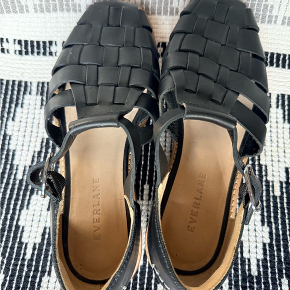 Everlane Women's Black Fisherman Sandals - Picture 3 of 9